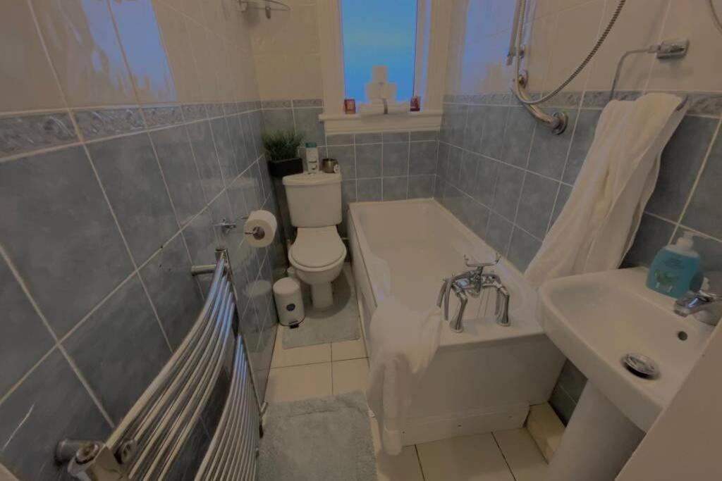 Beautiful Sea View 2 Bed Home Port Glasgow Exterior foto